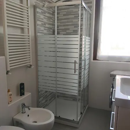 I Quattro Laghi Casa Delle Rose